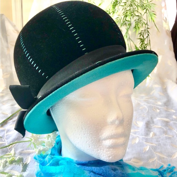 Gorgeous VINTAGE Womens Cloche Gatsby Hat Turquoise and Black - Size XS - Picture 2 of 15